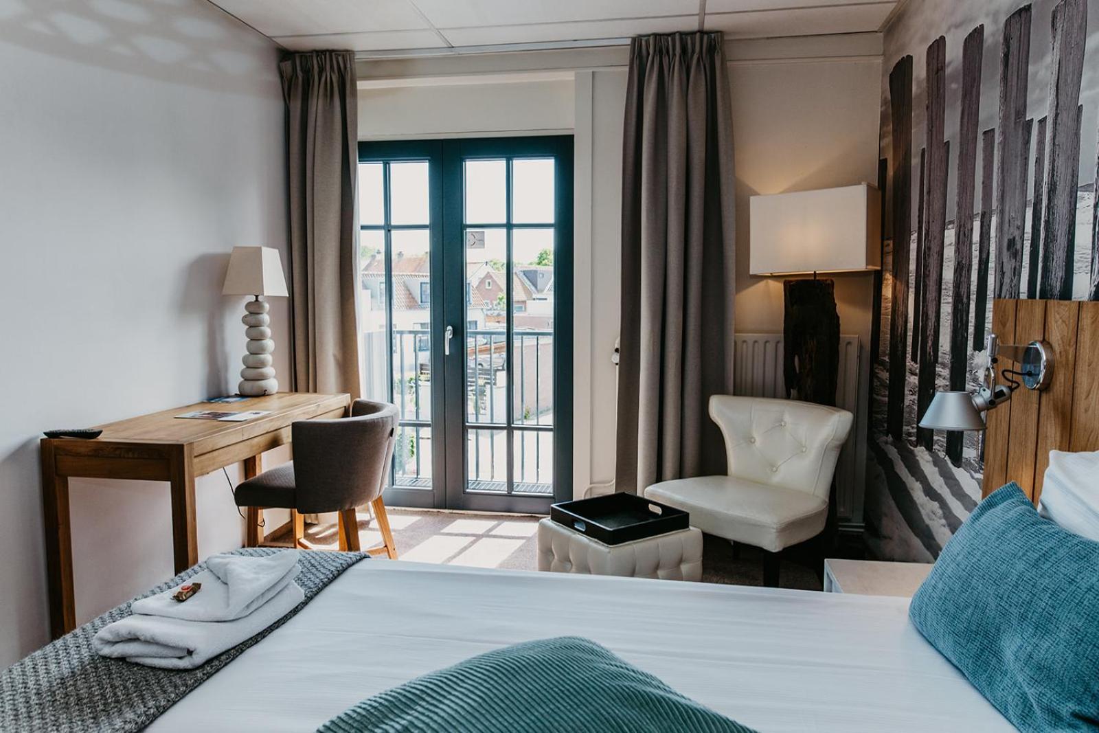 Romantik Badhotel Renesse Eksteriør billede